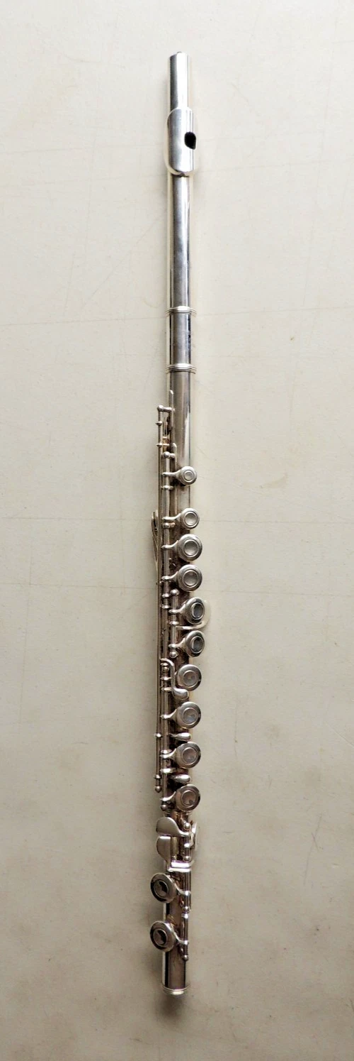 Pre-Loved Yamaha YFL-225S Flute - Image 2